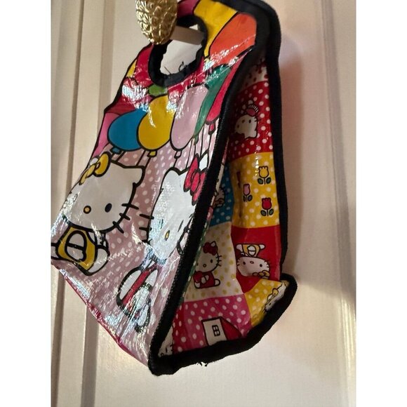 Hello Kitty by Zak! Sanrio insulated lunch bag - Picture 6 of 12